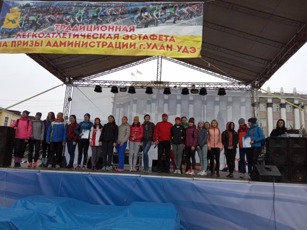 N1VlY-pVK6M.jpg