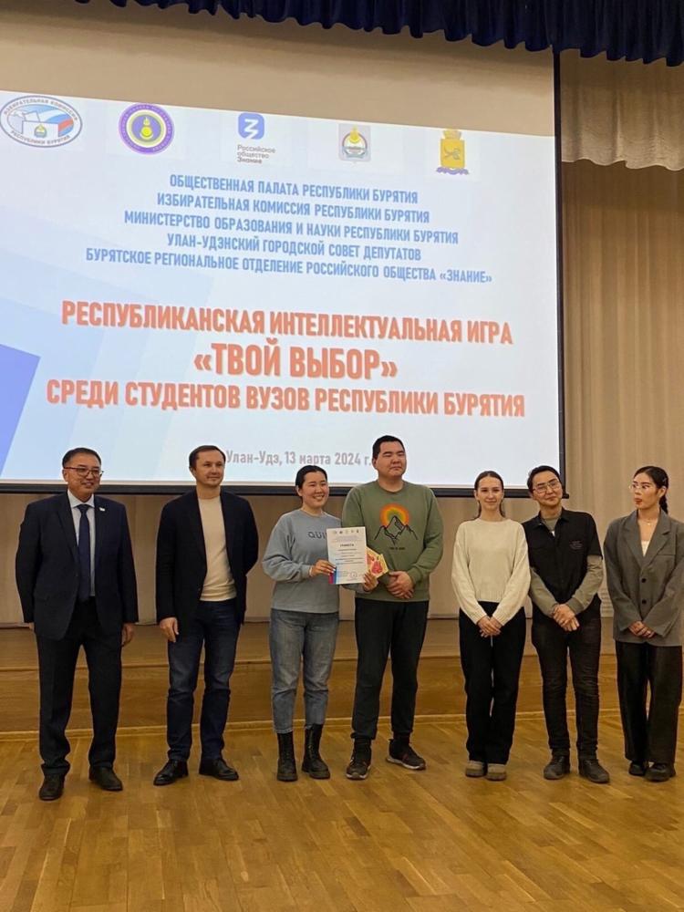 xzdnKTrSPpI.jpg