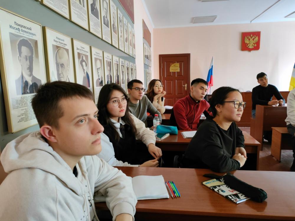 s1hqitV7_8E-(1).jpg