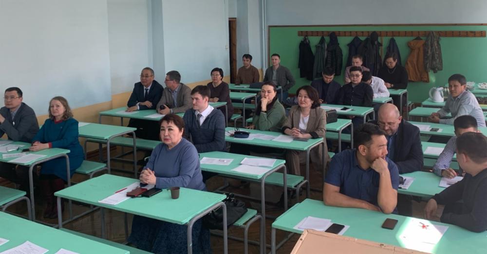 Все_за партой.jpg
